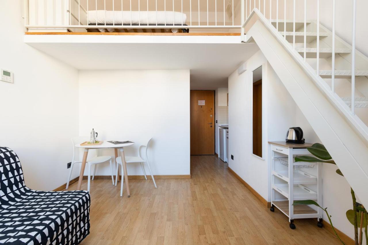 Central Studio Apts Milano-Corso Magenta Διαμέρισμα Εξωτερικό φωτογραφία
