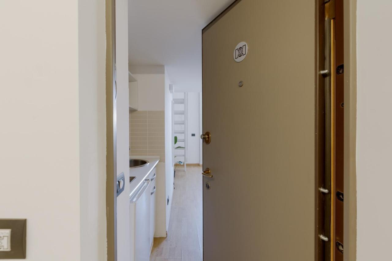 Central Studio Apts Milano-Corso Magenta Διαμέρισμα Εξωτερικό φωτογραφία