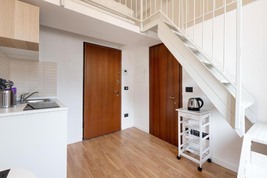 Central Studio Apts Milano-Corso Magenta Διαμέρισμα Εξωτερικό φωτογραφία
